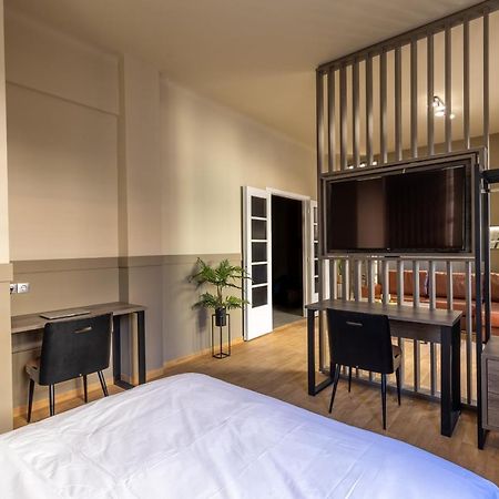 Appartamento Noho Boutique , Premium Living Dikeou 8 Atene Esterno foto