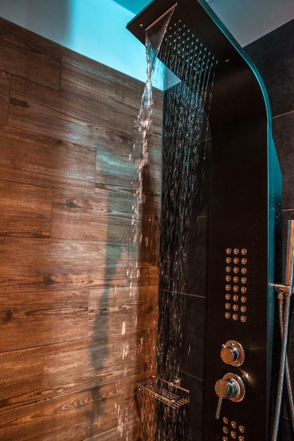 Appartamento Noho Boutique , Premium Living Dikeou 8 Atene Esterno foto